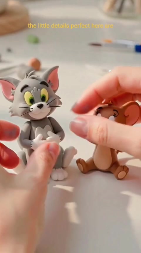 Mini Tom & Jerry Figures: Amazing Clay Sculpture!